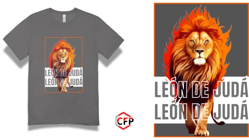Suéter gris con diseño León de Judá en llamas, texto repetido, fondo gris. Producto de CFP.